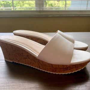 Nine West Ladies Wedge Sandals Sz 9 Brand New